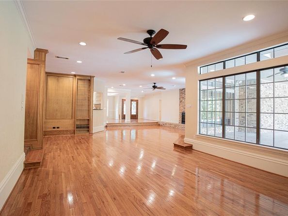 6812  Riverdale Drive , Fort Worth Texas 76132