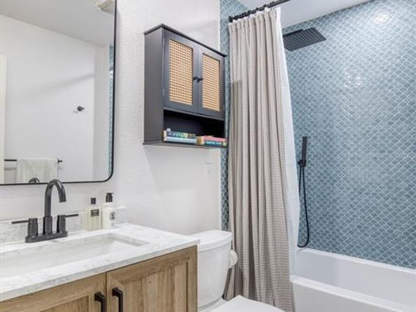 5425  Victor Street , Dallas Texas 75214