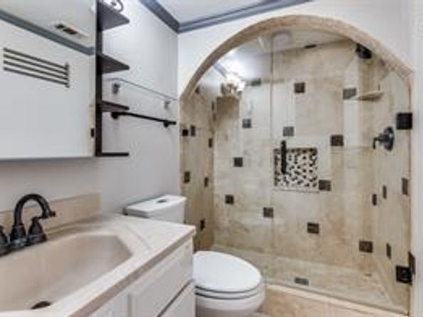 1113  Edwards Court S, Irving Texas 75062