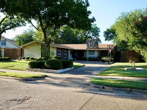 1113  Edwards Court S, Irving Texas 75062