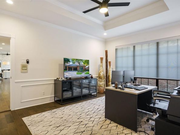 5017  Briar Tree Drive , Dallas Texas 75248