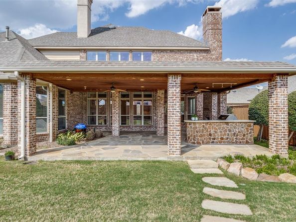 2820  Gareths Sword Drive , Lewisville Texas 75056