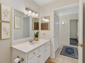 9568  Jennie Lee Lane , Dallas Texas 75227