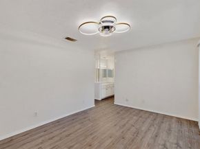 9568  Jennie Lee Lane , Dallas Texas 75227