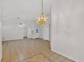 9568  Jennie Lee Lane , Dallas Texas 75227