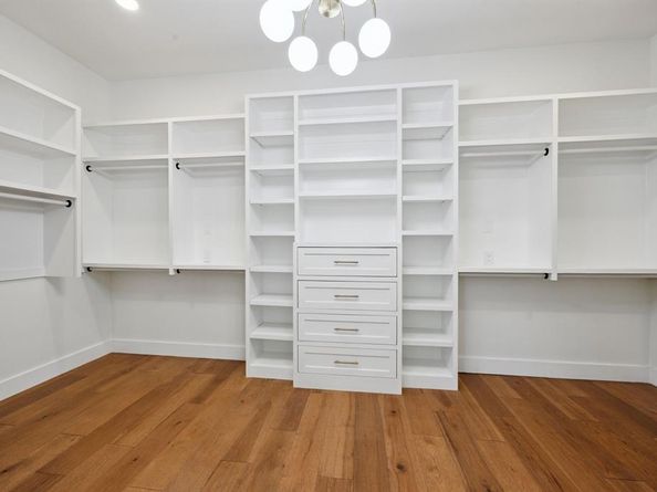 6422  Walnut Hill Lane , Dallas Texas 75230
