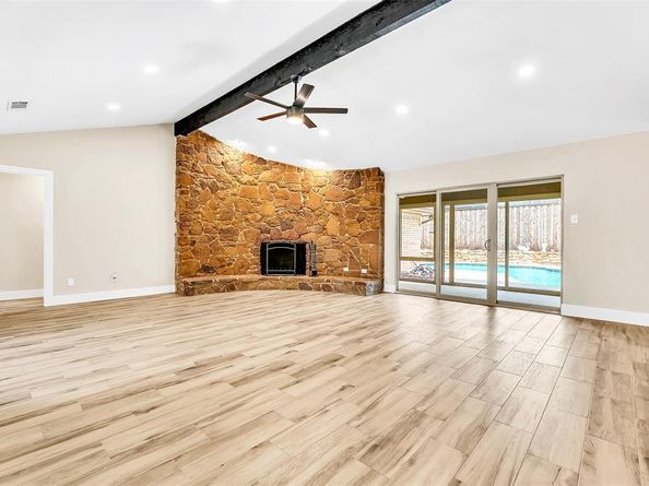 311  Woodbrook Drive , DeSoto Texas 75115