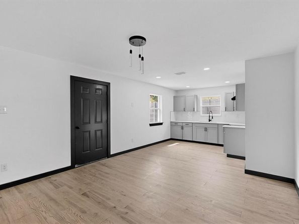 2825  Bamboo Street , Mesquite Texas 75150