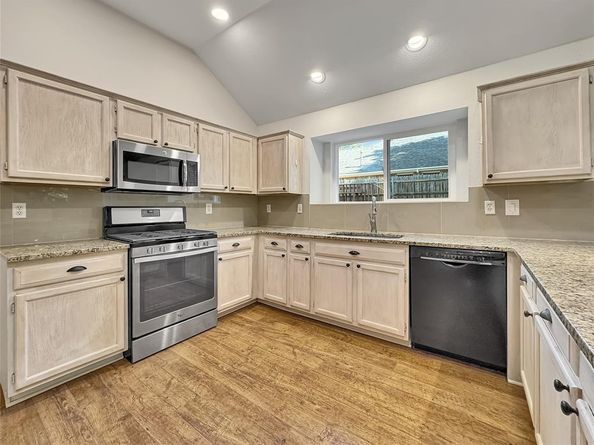 806  Glenwood Court , McKinney Texas 75071
