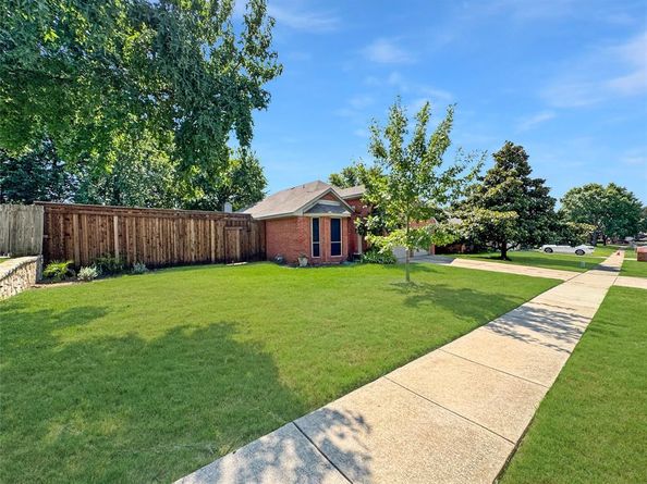 806  Glenwood Court , McKinney Texas 75071