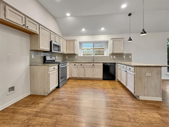 806  Glenwood Court , McKinney Texas 75071