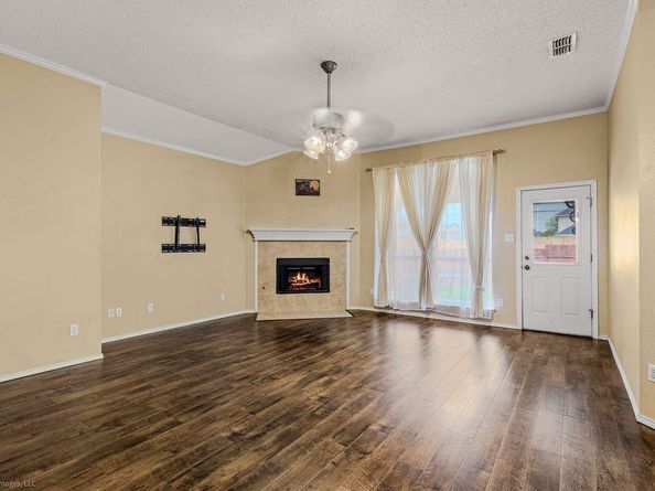 3320  Stream Side Court , Mesquite Texas 75181