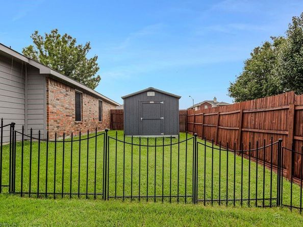 3320  Stream Side Court , Mesquite Texas 75181