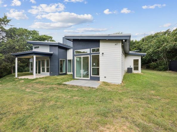 6939  Lacywood Lane , Dallas Texas 75227