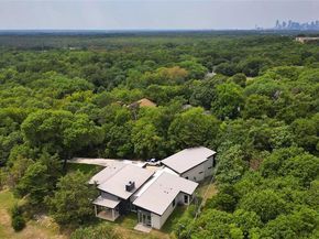 6939  Lacywood Lane , Dallas Texas 75227