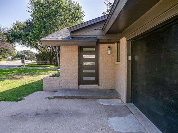 7013  Willis Avenue , Fort Worth Texas 76116