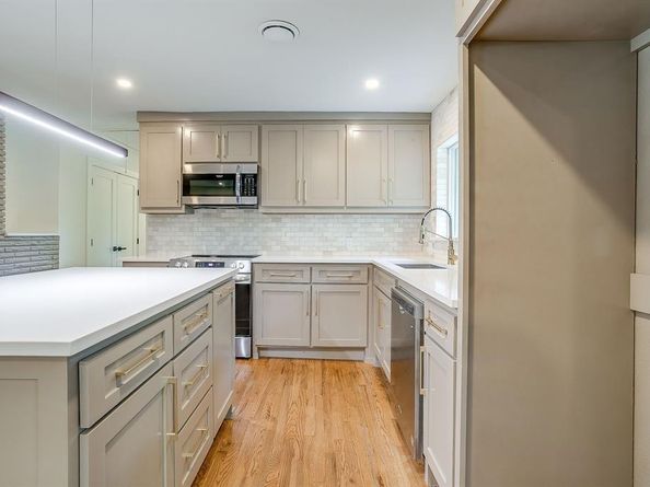 7013  Willis Avenue , Fort Worth Texas 76116