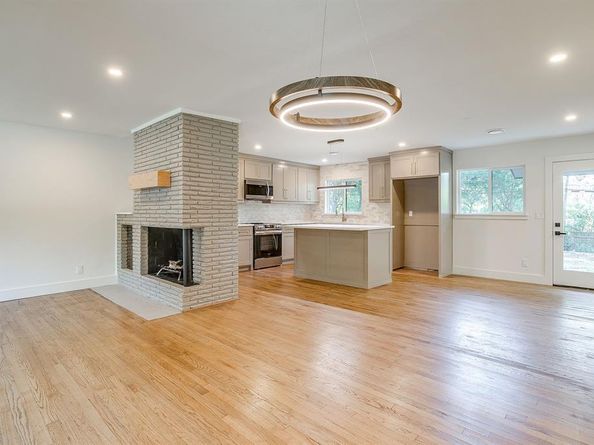 7013  Willis Avenue , Fort Worth Texas 76116