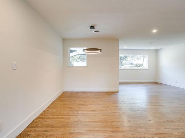7013  Willis Avenue , Fort Worth Texas 76116
