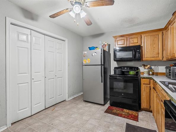 5101  Goodman Avenue , Fort Worth Texas 76107
