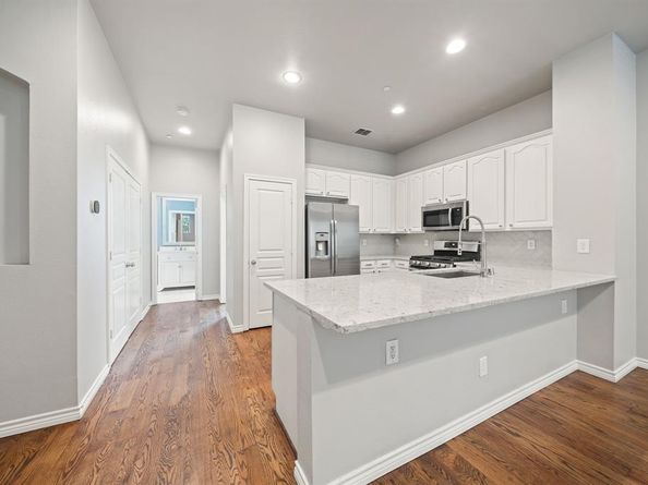 4315  Holland Avenue  7, Dallas Texas 75219