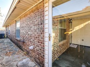 6517  OAK FOREST Court , Fort Worth Texas 76112