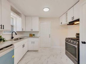 1802  Gus Thomasson Road , Dallas Texas 75228