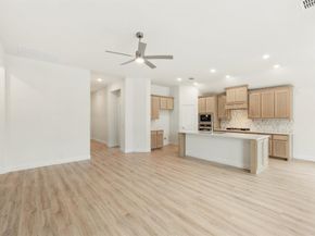 2808  Parkwood Circle , Denton Texas 76226