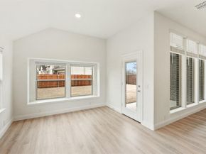 2808  Parkwood Circle , Denton Texas 76226