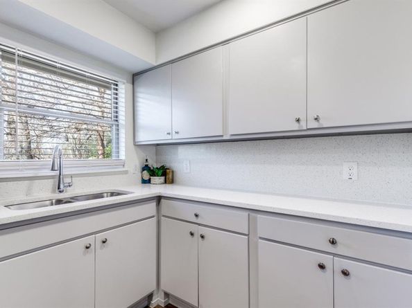 2663  Springvale Drive , Farmers Branch Texas 75234