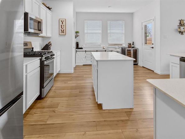 2549  Goodrich Road , Fort Worth Texas 76179