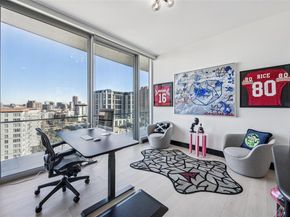 3130 N Harwood Street  1606, Dallas Texas 75201
