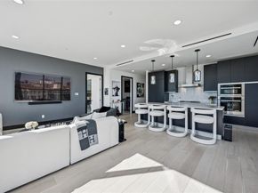 3130 N Harwood Street  1606, Dallas Texas 75201