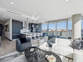 3130 N Harwood Street  1606, Dallas Texas 75201