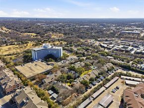 2535  Wedglea Drive  F127, Dallas Texas 75211