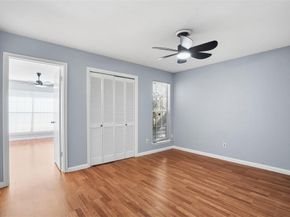 2535  Wedglea Drive  F127, Dallas Texas 75211