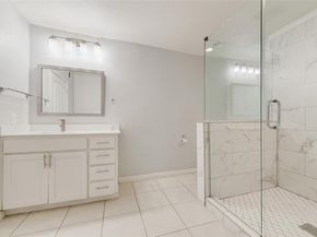 238 W Montana Avenue , Dallas Texas 75224