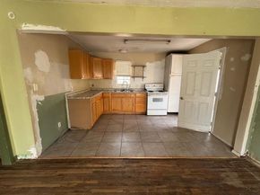 825  Clyde Street , White Settlement Texas 76108