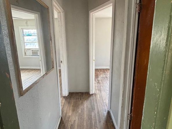 825  Clyde Street , White Settlement Texas 76108