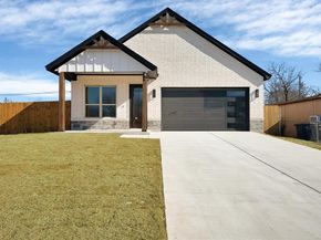 3401 S Hughes Avenue , Fort Worth Texas 76119