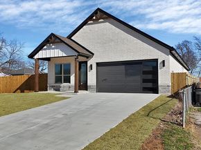 3401 S Hughes Avenue , Fort Worth Texas 76119