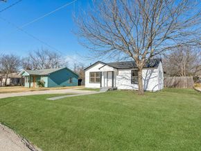 1521  Lattimore Street , Denton Texas 76209