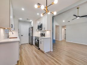 205  Laurel Street , Mansfield Texas 76063