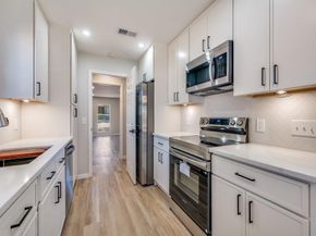 205  Laurel Street , Mansfield Texas 76063