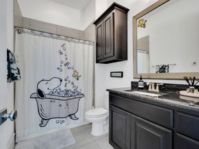 2008  La Salle  , Flower Mound Texas 75022