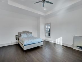 2008  La Salle  , Flower Mound Texas 75022