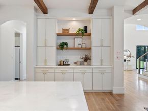 6437  Churchill Way , Dallas Texas 75230