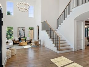 6437  Churchill Way , Dallas Texas 75230