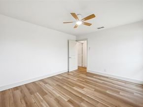 822  Belt Line Plaza , Richardson Texas 75080