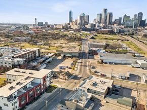 1901 S Harwood Street  107, Dallas Texas 75215